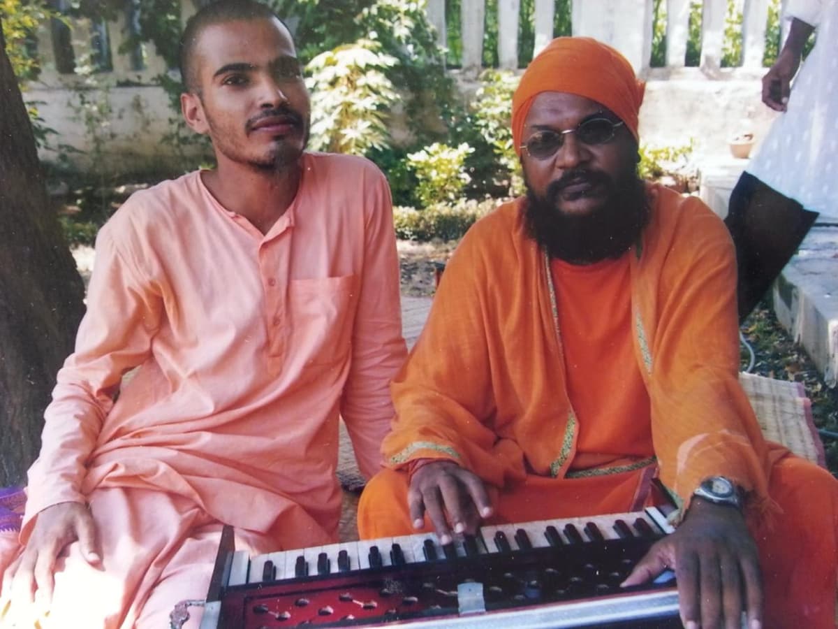 Sadhu Nittyanand
